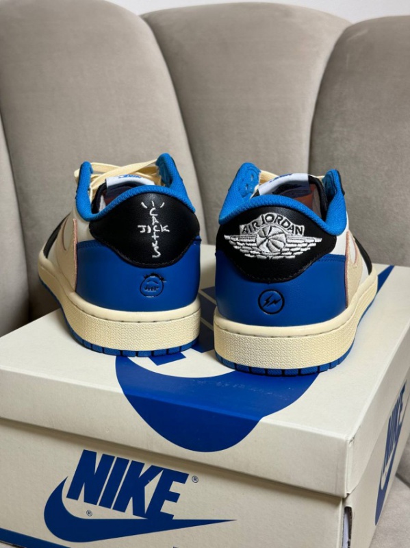 Кросівки Nike Jordan 1 Low Fragment x Travis Scott