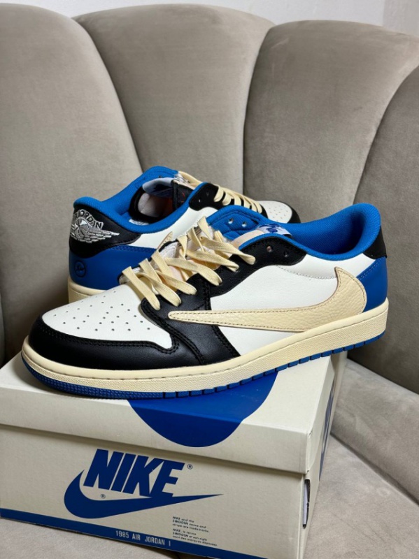 Кросівки Nike Jordan 1 Low Fragment x Travis Scott