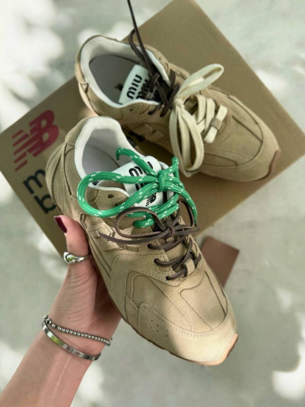 Кросівки New Balance x MIU MIU 'Brown'