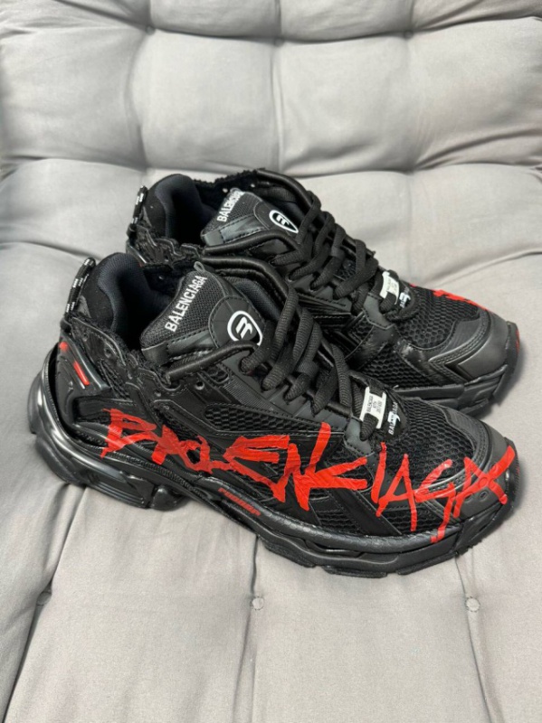 Кросівки Balenciaga Runner Graffiti Black