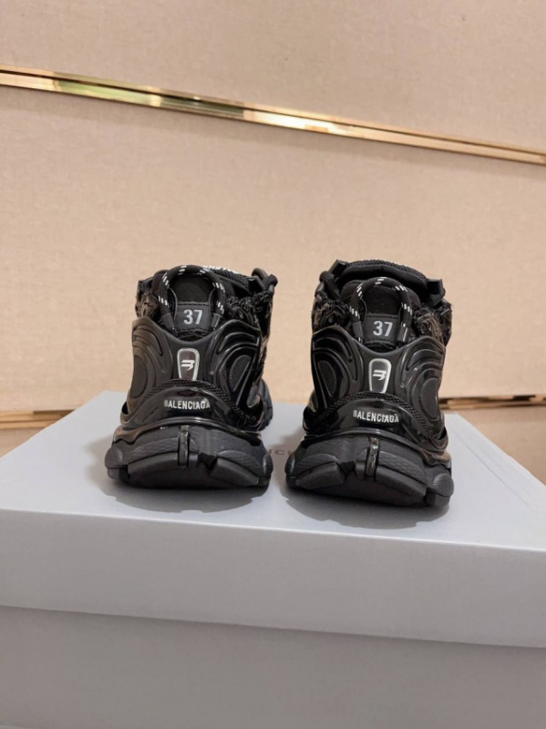 Кросівки Balenciaga Runner 'Black'