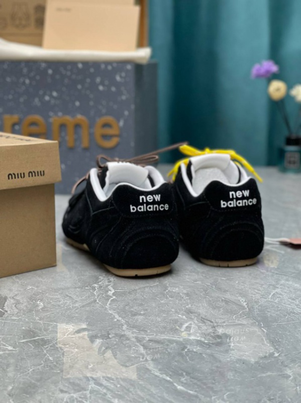 Кросівки New Balance x MIU MIU 'Beige'