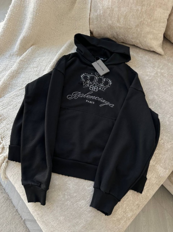 Худі Balenciaga зі стразами