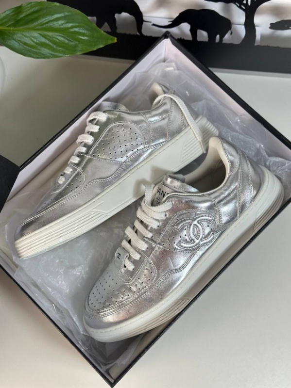 Кросівки Chanel