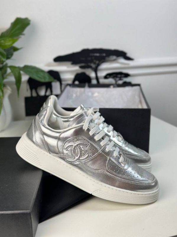 Кросівки Chanel