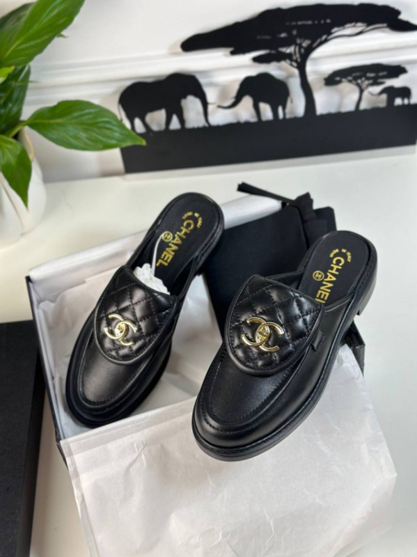 Мюлі Chanel