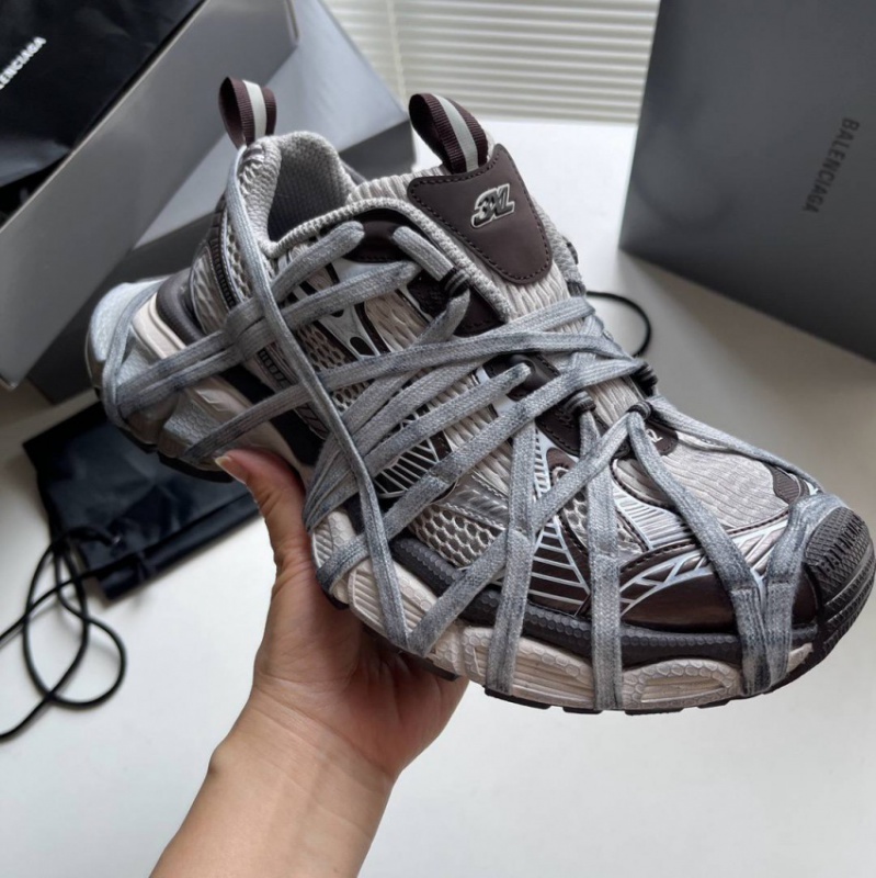 Кросівки Balenciaga Extreme Lace