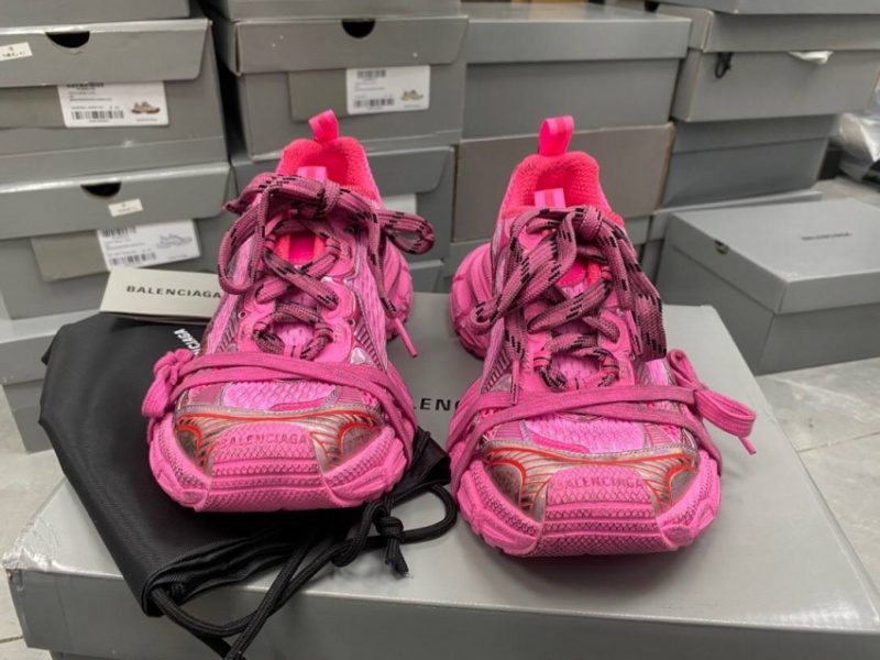 Кросівки Balenciaga 3XL Triple Pink