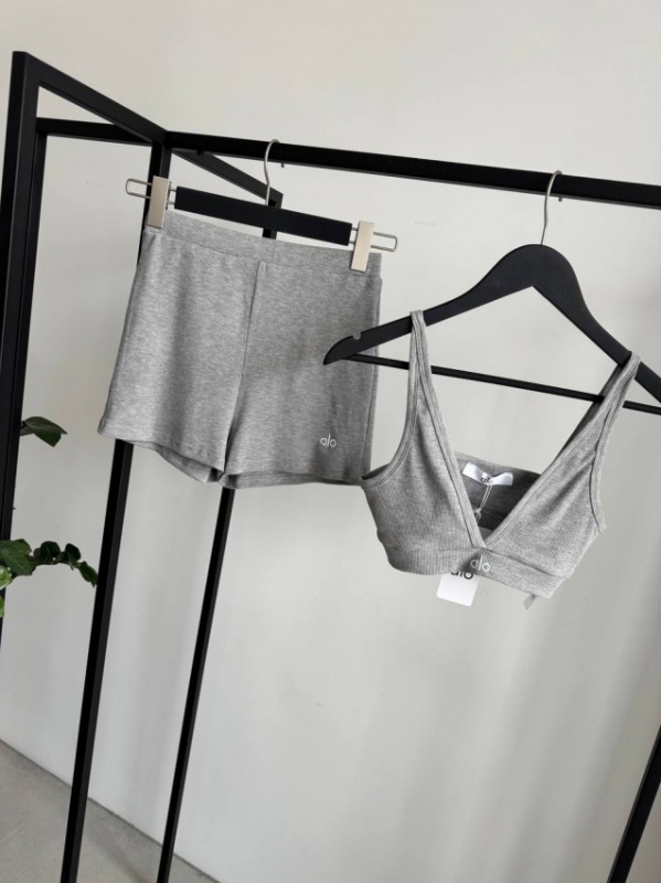 Alo Yoga Ribbed Three-Piece Tracksuit Grey