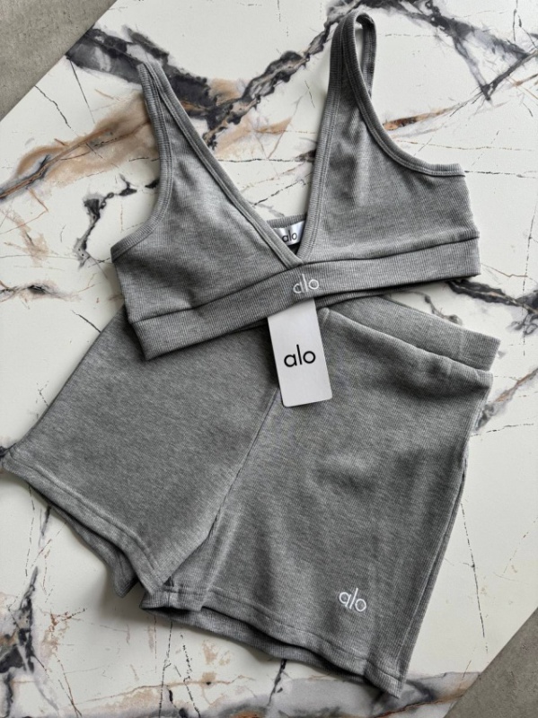 Alo Yoga Ribbed Three-Piece Tracksuit Grey