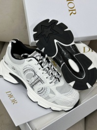Кросівки Dior