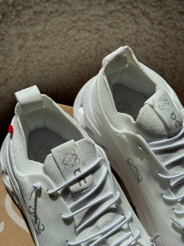 Кросівки On Running x Loewe 'Cloudtilt All White'