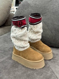 Ботинки UGG Sweater Letter