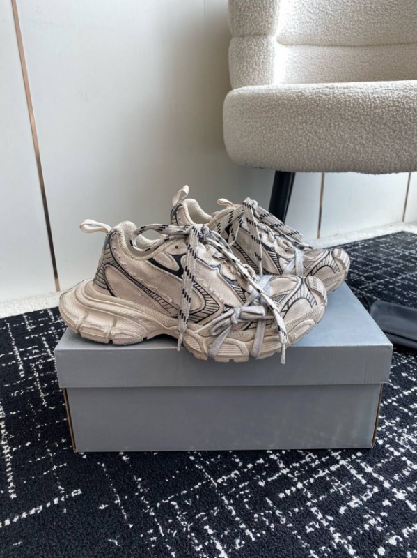 Кросівки Balenciaga 3XL 'Beige'