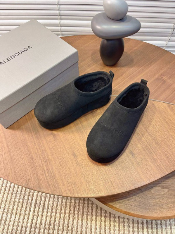 Мюлі на платформі Balenciaga